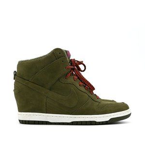 NIKE Women's Dunk Sky Hi 'Medium Olive' Sneaker